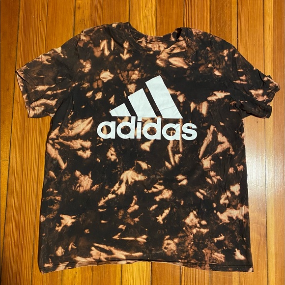 Adidas bleach dyed men’s T-shirt - Picture 4 of 5